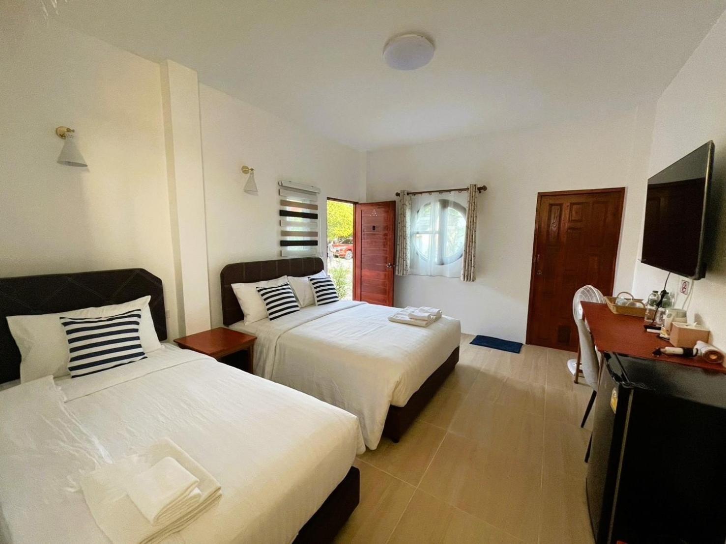 Appartamento Jeerat House จิรัสเฮ้าส์ Phayao Esterno foto